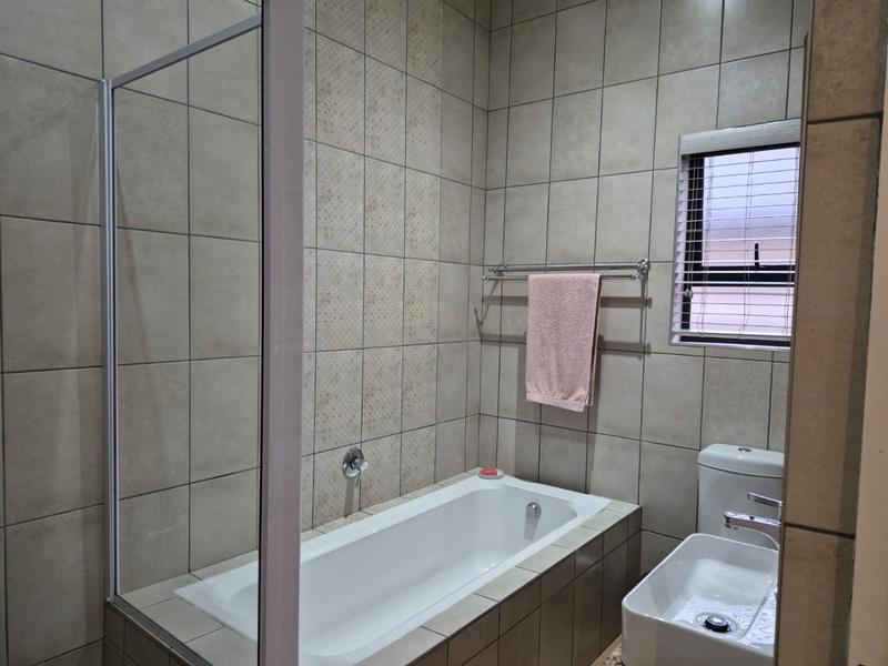 4 Bedroom Property for Sale in Heron Banks Golf Estate Free State